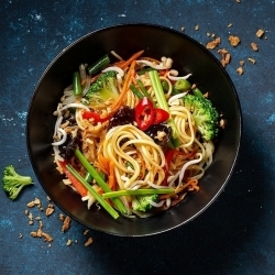 При заказе 3-х WOK